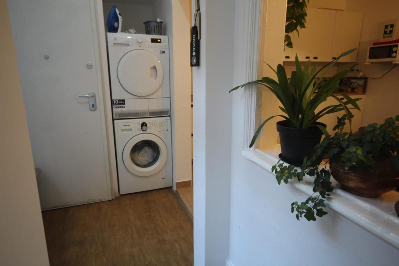 Antique M1 R1 - Amazing Double Room With Shared Bathroom In Marques Pombal Lisbon Luaran gambar