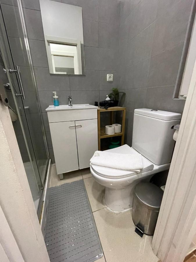 Antique M1 R1 - Amazing Double Room With Shared Bathroom In Marques Pombal Lisbon Luaran gambar